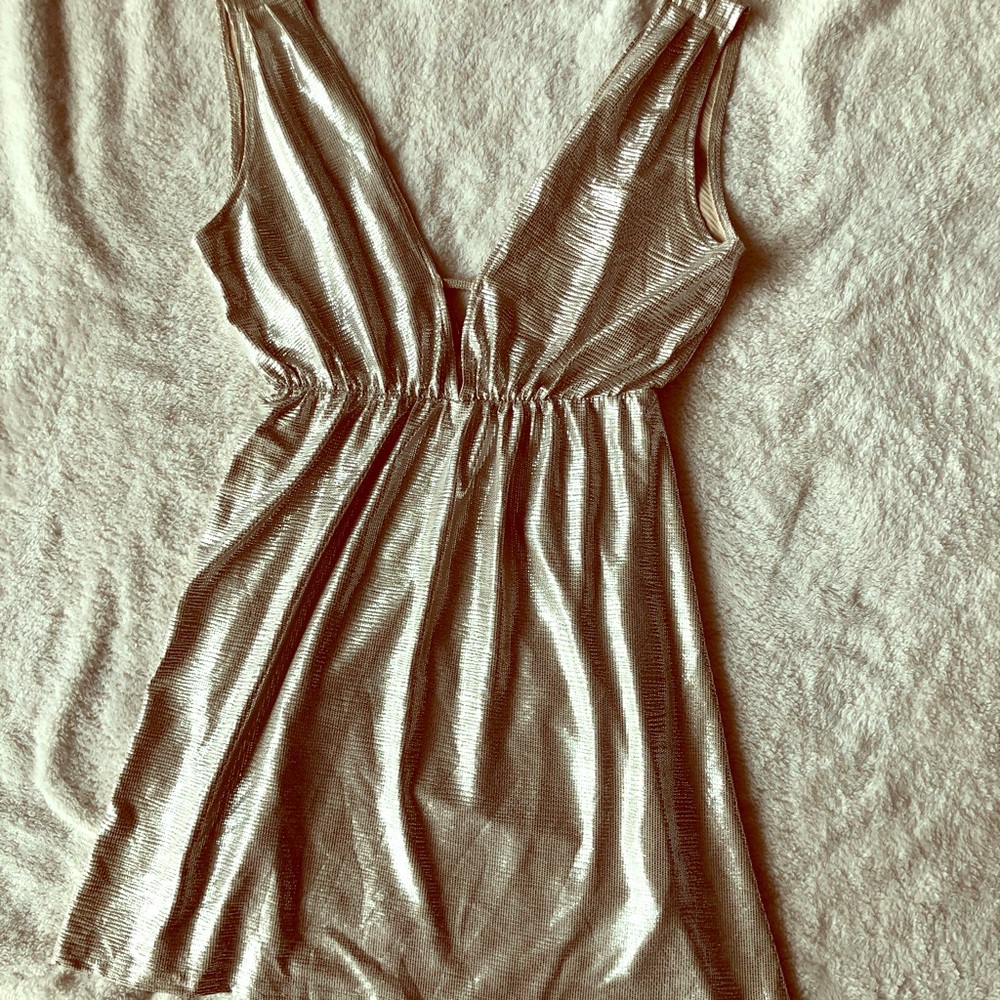 Shiny New Years dress 🎉